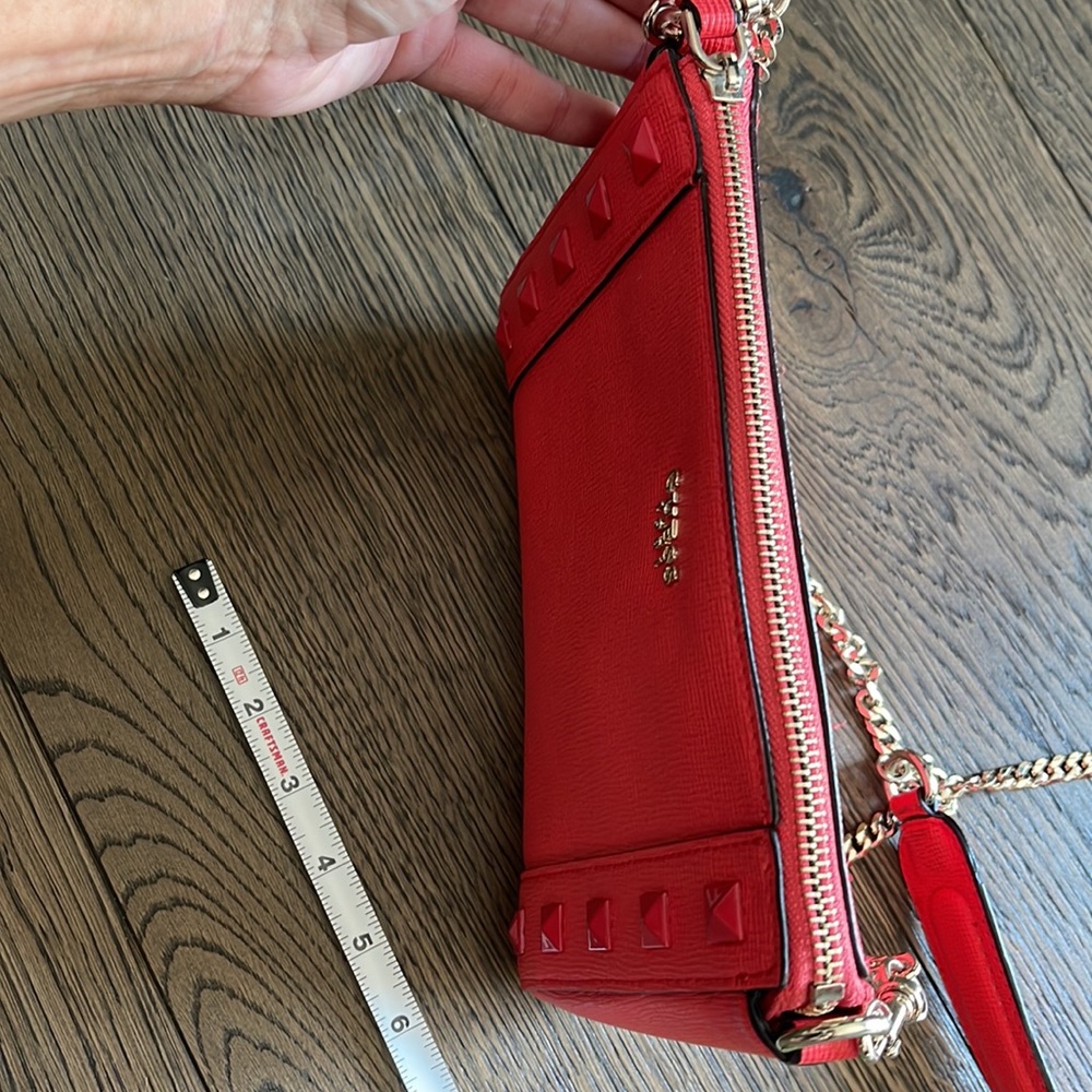 GUESS PURSE - Picture 8 of 10
